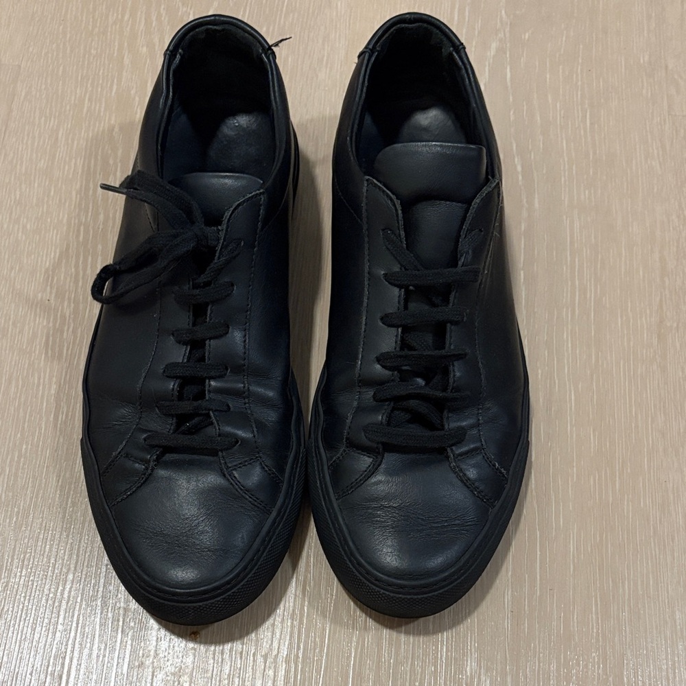 Black Leather COMMON PROJECTS Men's Shoes